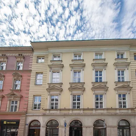 Slawkowska No 6 *